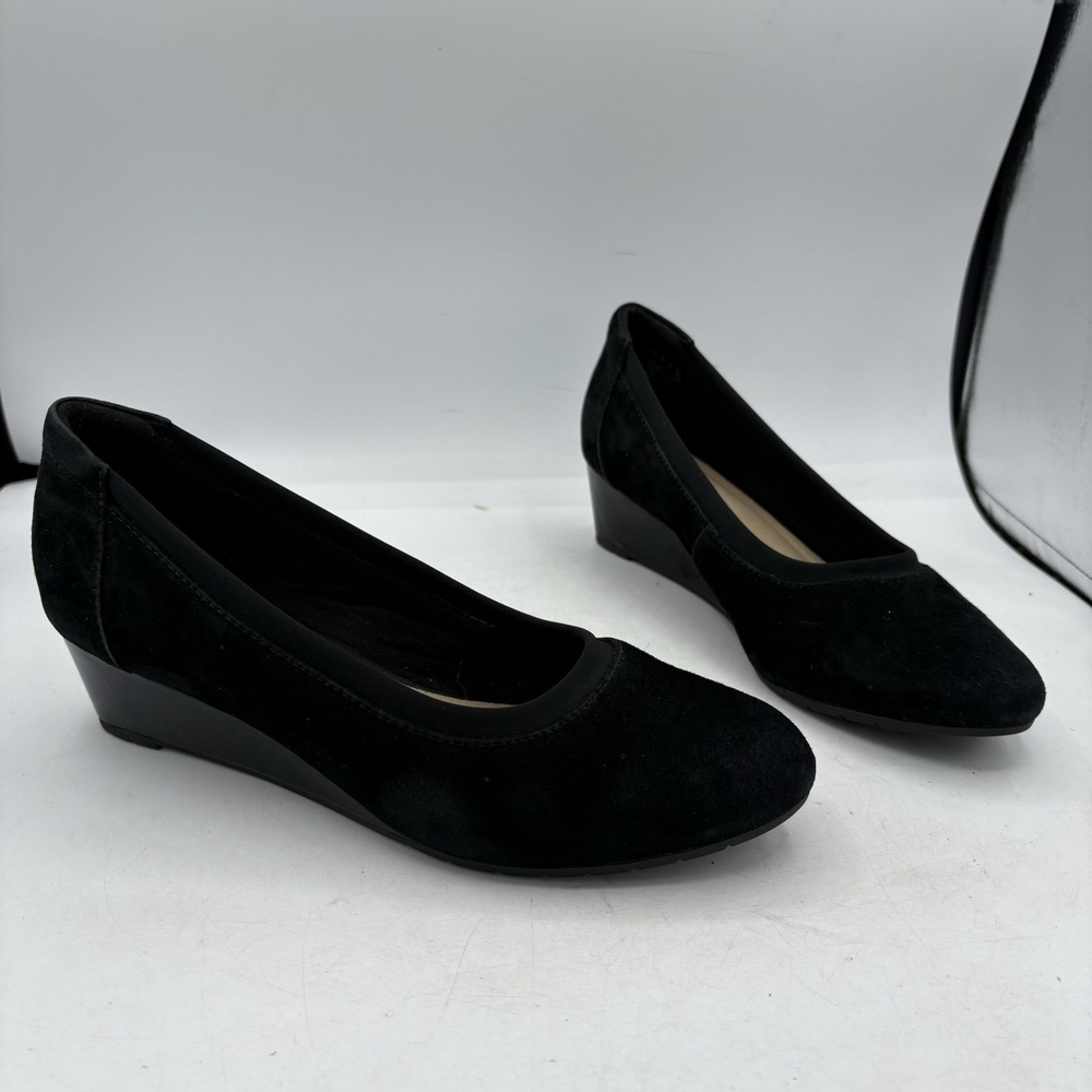 Clarks Collection Shoes Womens Size 8.5 W Mallory Berry Suede Wedge Black Heels